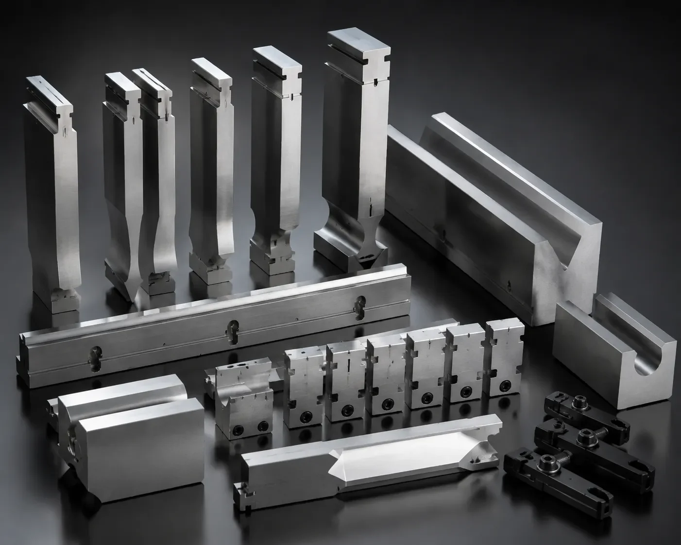 Bystronic tooling punch and die profile diagram illustrating engineering specs