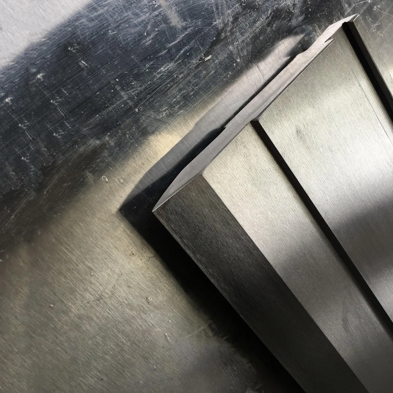 CAMT Custom Press Brake Punch Engineering and CNC Manufacturing Workflow